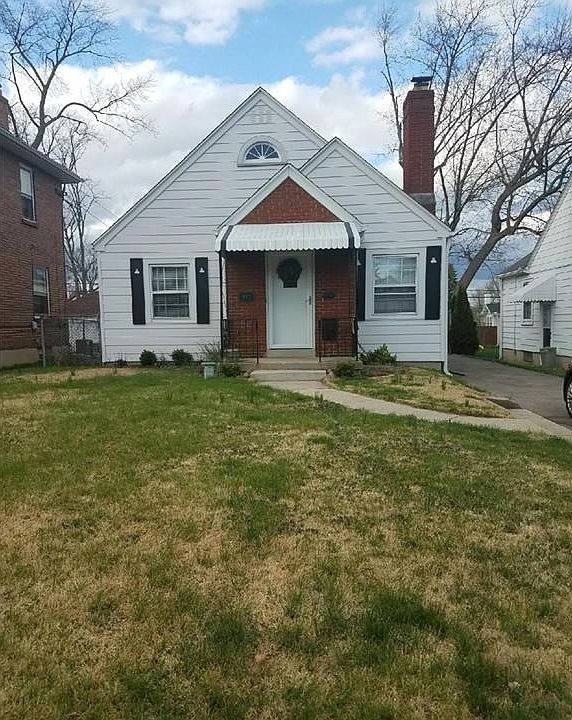 335 Claranna Avenue Oakwood OH 45419