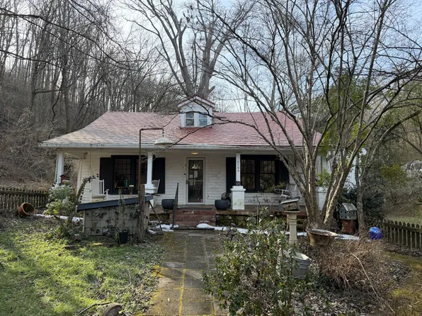 5169 Eatons Creek Rd, Nashville, TN 37218