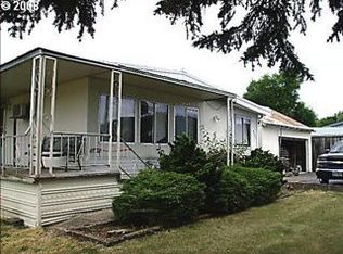 4920 Nonpareil Rd, Sutherlin, OR 97479