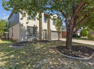 10016 Chadbourne Rd, Fort Worth, TX 76244