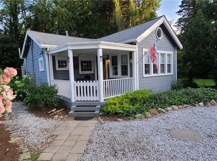 8215 Louisa Dr, Fairview, PA 16415