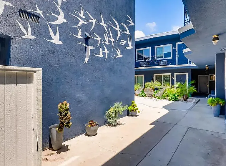 2830 S Sepulveda — Photo 60