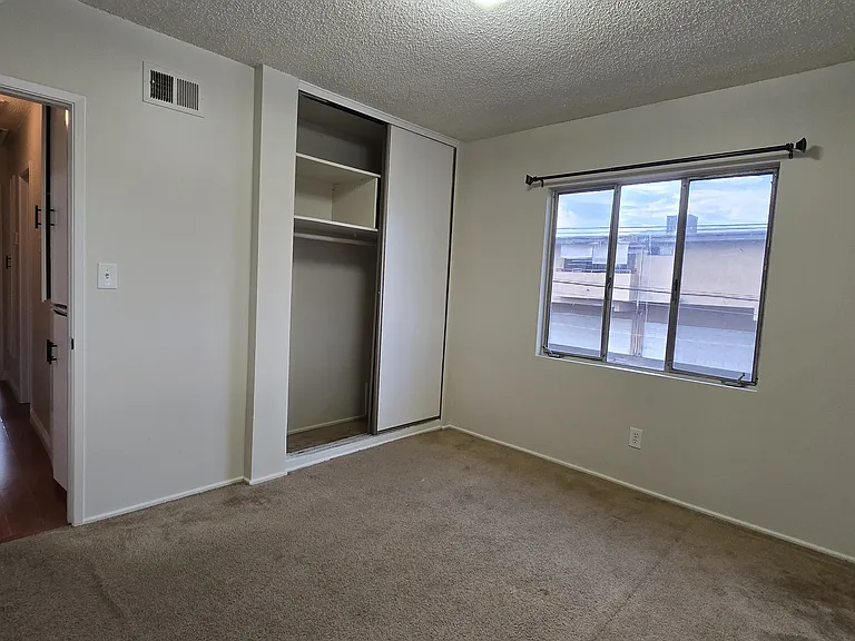 753 Southview Rd #E — Photo 11