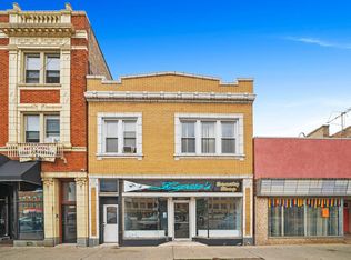 6135 W Cermak Rd, Cicero, IL 60804