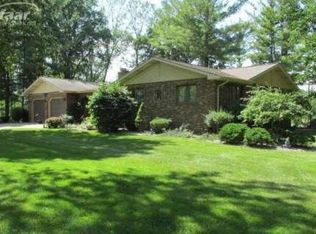 364 Birch Knoll Ln, Caro, MI 48723