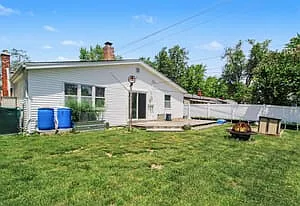 350 Hollywood Dr — Photo 20