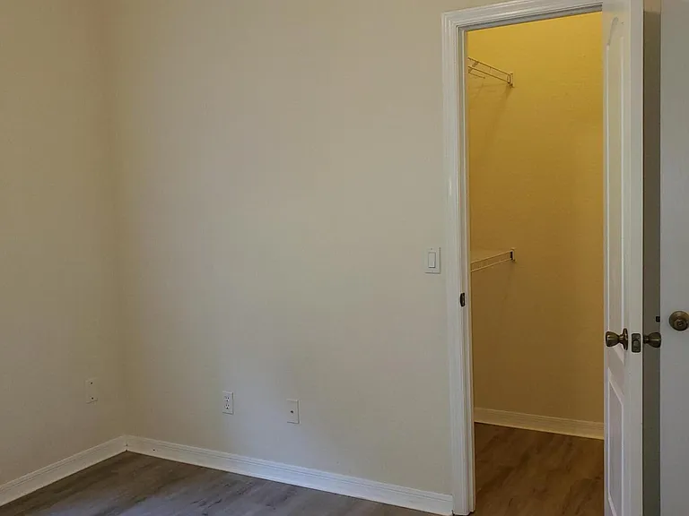 1804 Abbeyridge Dr — Photo 19