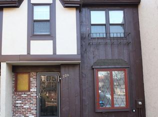 226 Keats Ct, Sicklerville, NJ 08081