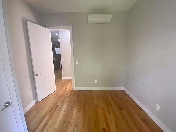 4th image of 2317 Newkirk Ave APT 1C