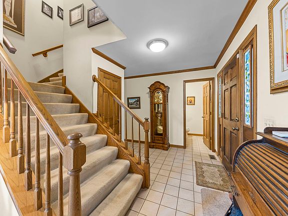 2nd image of 2345 Alder Ct