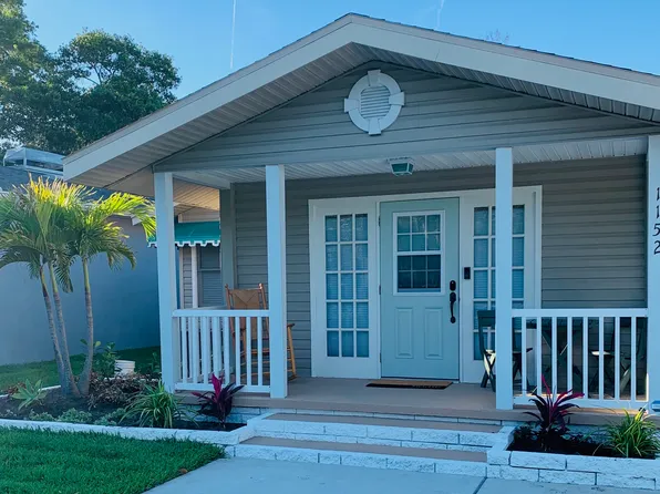 1152 Sedeeva St, Clearwater, FL 33755