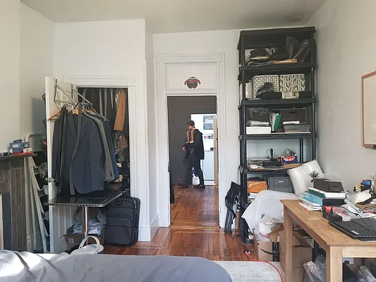 Rented by Frank Valvo Real Estate | media 29