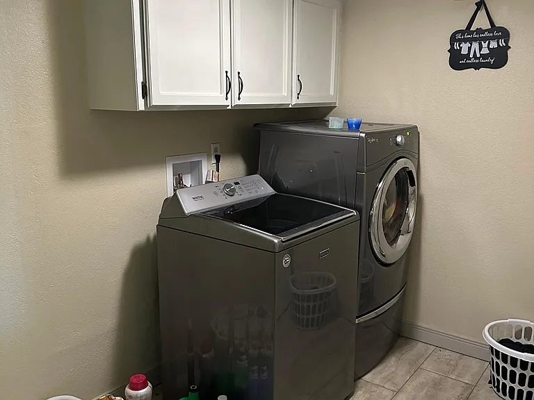 701 Poppy Ave — Photo 5