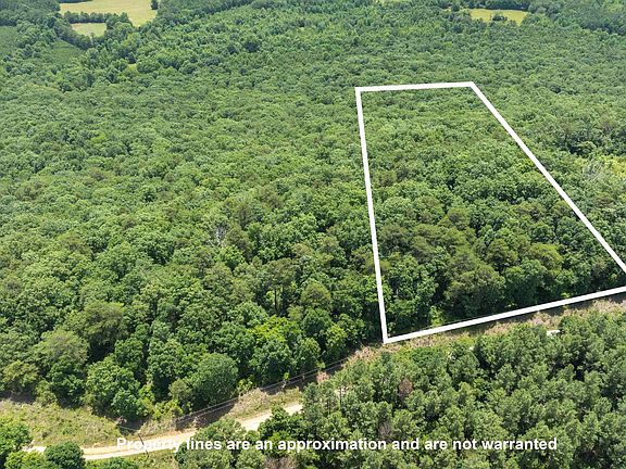 2nd image of 495 County Road 865