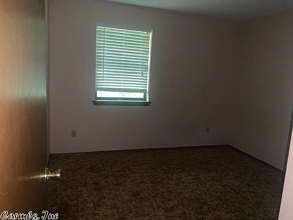 5th image of 288 Hollow Ln
