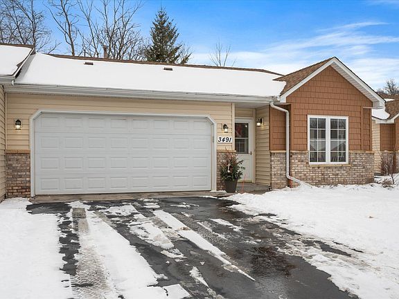 3rd image of 3491 Valento Cir