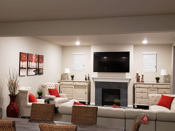 2nd image of 6630 S 298th Pl Room 1