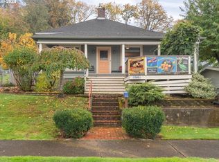 616 E D St, Rainier, OR 97048