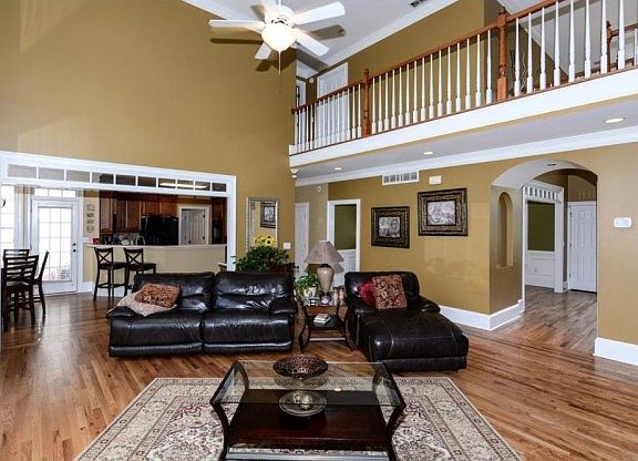 5th image of 5005 Kingsley Manor Ct