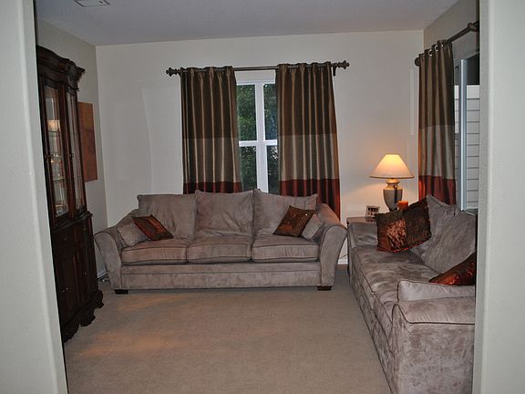 Living Room/Study