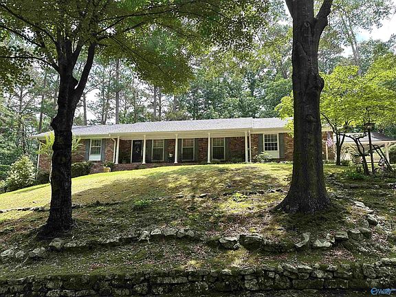 2nd image of 107 Dogwood Dr