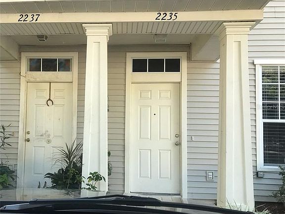 2nd image of 2235 Golden Oak Ln