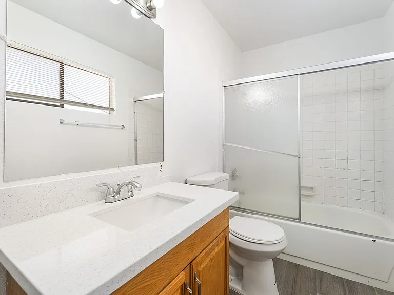 6982 Hopkins Dr #C — Photo 22