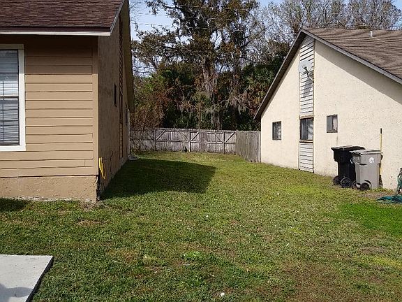 3rd image of 289 Lovell Ln