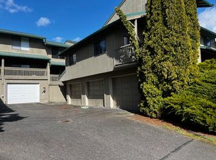Half Off 1 Month's Rent If You Move In By 9/30/2025 2 Bedroom Townhouse Very Close To Wwu And Fai..., Bellingham, WA 98225