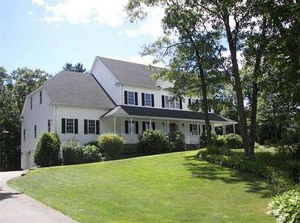 1st image of 20 Summer Heights Dr