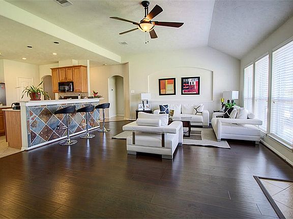 2nd image of 5122 Big Meadow Ln