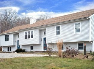 131 Slocum Rd, Dartmouth, MA 02747
