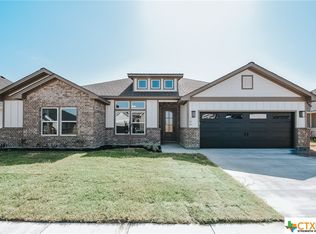 106 Beacon Ln, Victoria, TX 77904