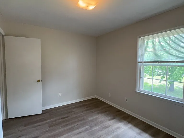 116 Palace Cir — Photo 8