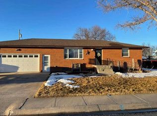1410 3rd St, Sutherland, NE 69165