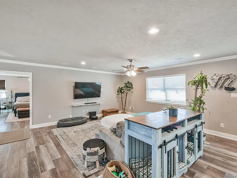 24237 Creekwood Dr — Photo 20