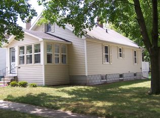 716 Grand Ave, Owosso, MI 48867