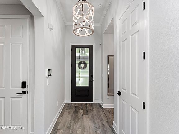 4th image of 155 FORESTVIEW Lane