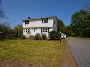 52 Worcester St, Grafton, MA 01519