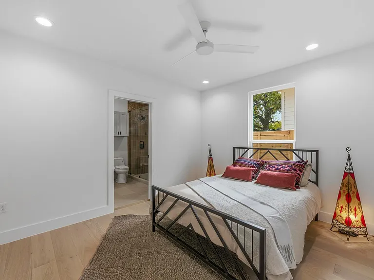 1199 Coleto St — Photo 12