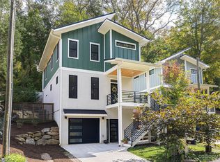 20 Talmadge St, Asheville, NC 28806