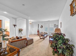 1898 Almagro Ln, Escondido, CA 92026