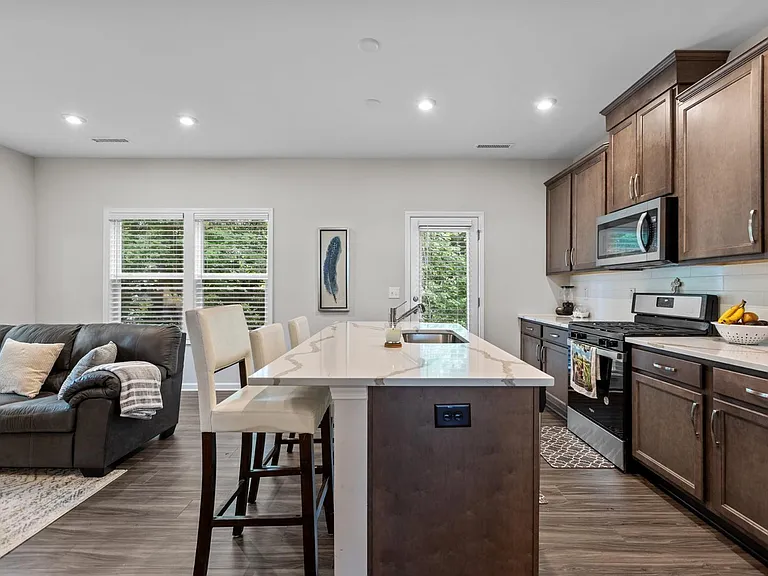 812 Star Ridge Dr — Photo 24