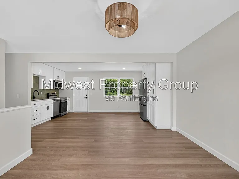 13 S Perry Cir — Photo 7