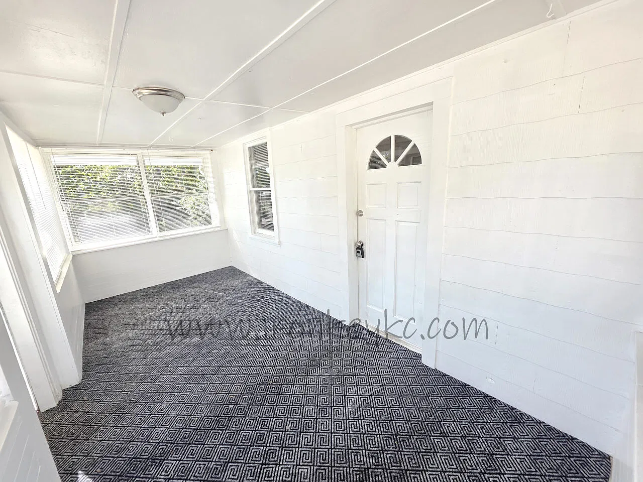 4 bed, 1236 sqft, $1,799 — Photo 3