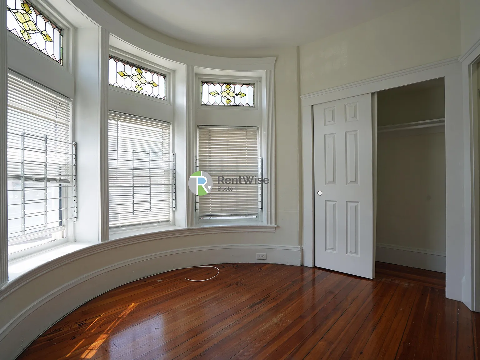 1 bed, 9999 sqft, $2,250 — Photo 3