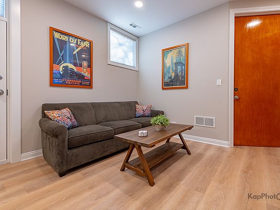 2nd image of 2630 W Armitage Ave Suite 1E