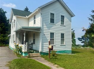 23 Erie St, Mount Morris, NY 14510
