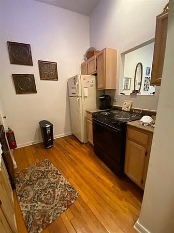 1st image of 330 Julia St APT 206