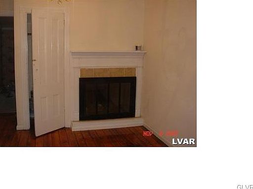 4th image of 739 Northampton St